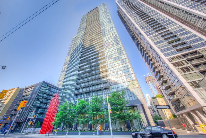 home for lease on 1602-110 Charles Street E