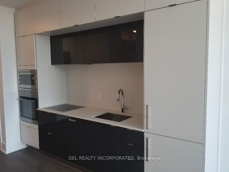 home for lease on PH30-1 Edgewater Drive