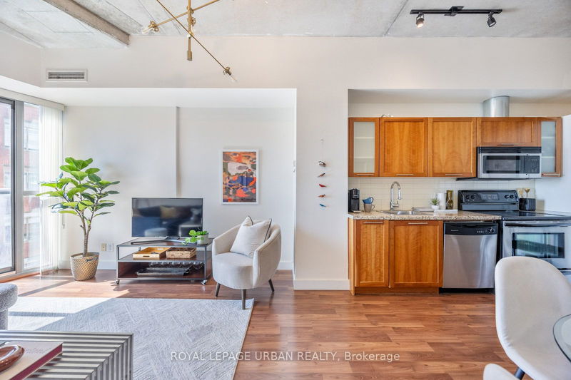  529 - 33 Mill St  Toronto, M5A 3R3 | Image 1