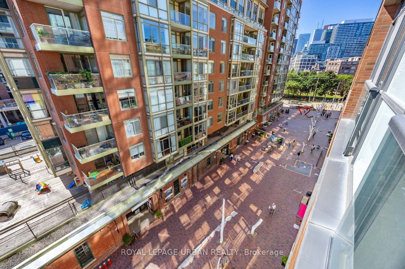  529 - 33 Mill St  Toronto, M5A 3R3 | Image 22