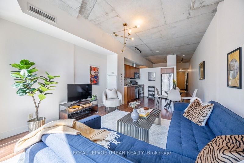  529 - 33 Mill St  Toronto, M5A 3R3 | Image 5