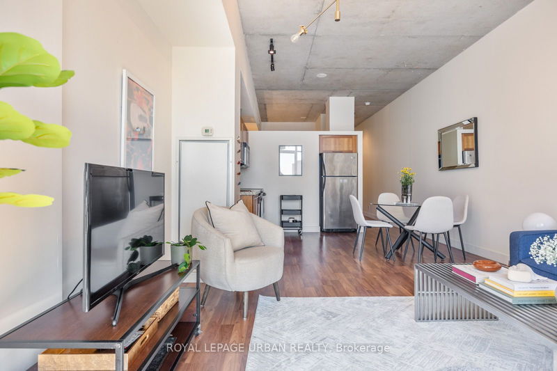  529 - 33 Mill St  Toronto, M5A 3R3 | Image 6