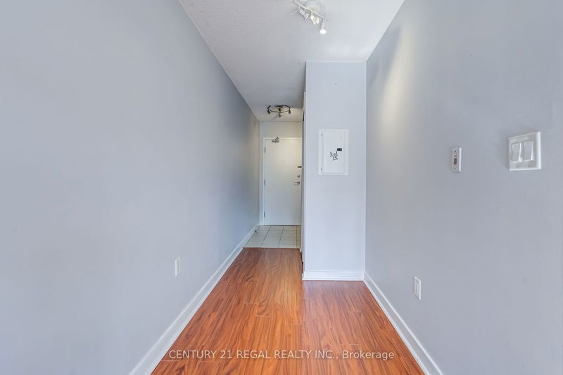  216 - 11 Brunel Crt  Toronto, M5V 3Y3 | Image 5