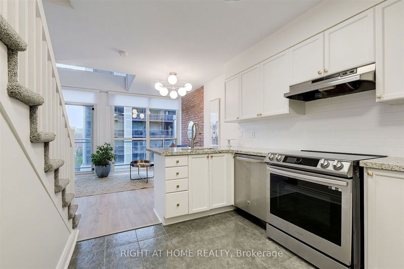  809 - 1029 King St W Toronto, M6K 3M9 | Image 2