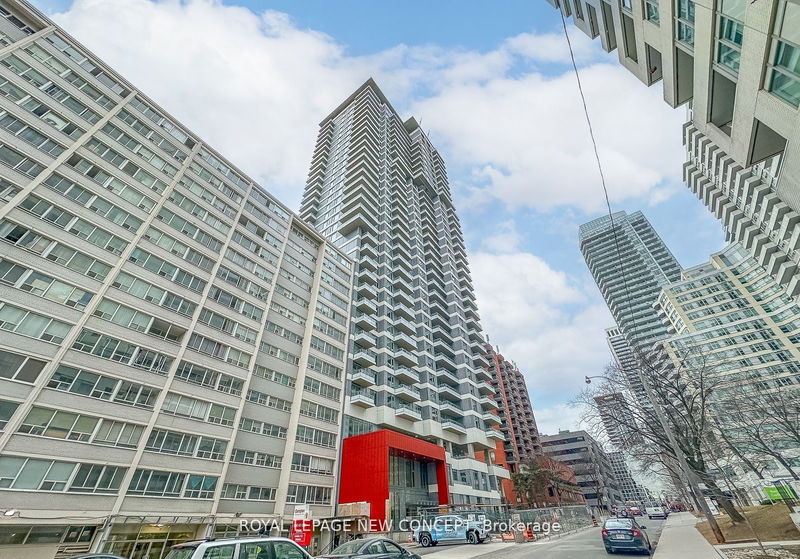 home for lease on 3319-50 Dunfield Avenue