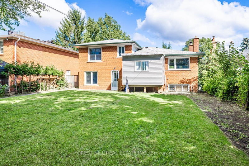 51 Bowerbank Dr  Toronto, M2M 1Z9 | Image 22