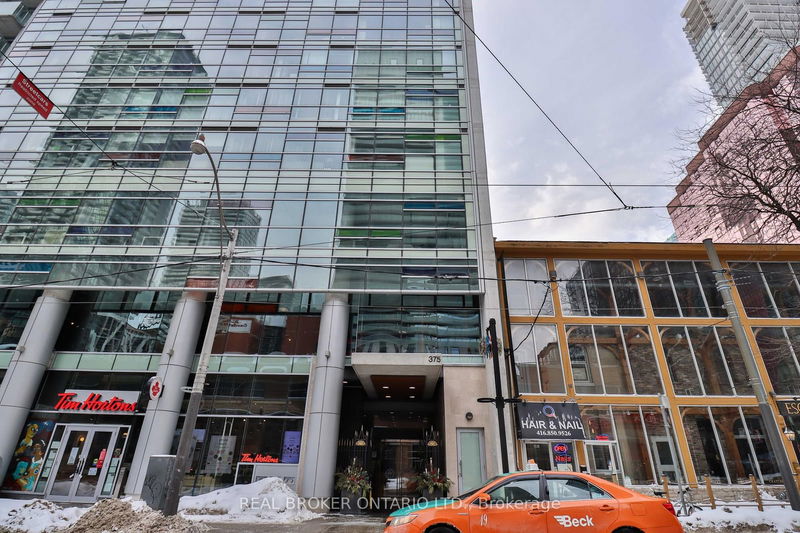home for lease on 601-375 King Street W