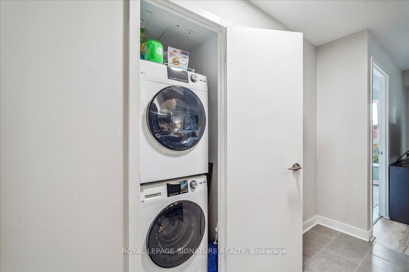  218 - 120 Dallimore Circ  Toronto, M3C 4J1 | Image 36