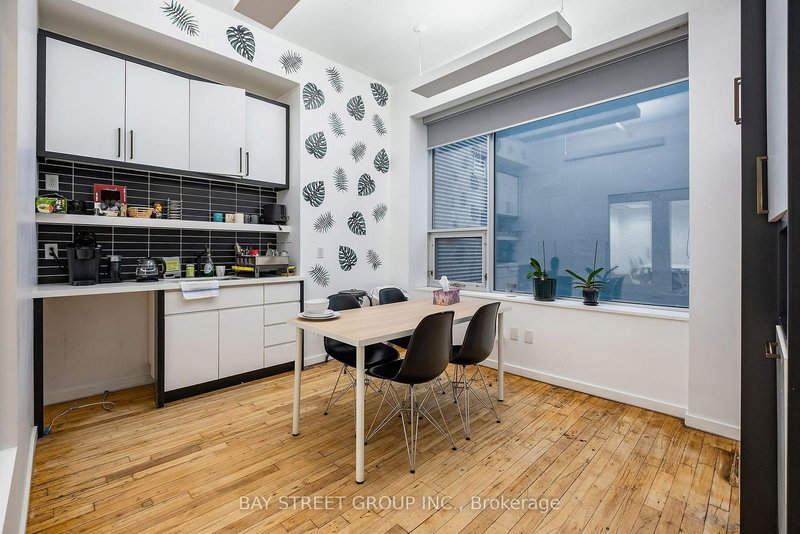 601 - 460 Richmond St W, Toronto, M5V 1Y1 | Image 3