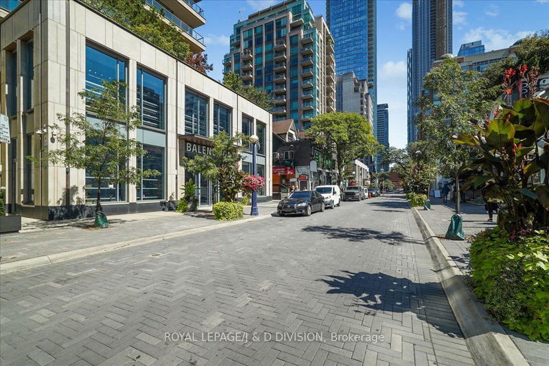  404 - 1166 Bay St  Toronto, M5S 2X8 | Image 37