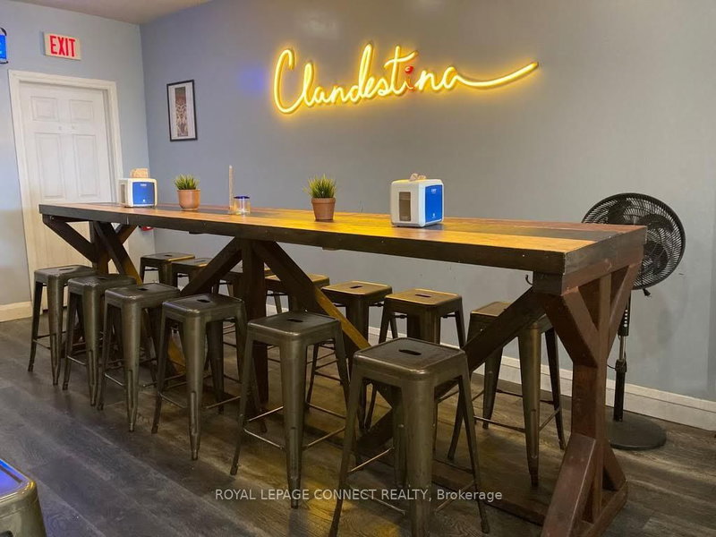 2107 YONGE St, Toronto, M4S 2A4 | Image 2