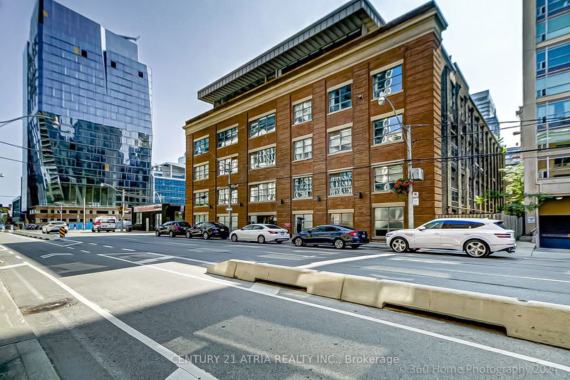  313 - 383 Adelaide St E Toronto, M5A 1N3 | Image 1