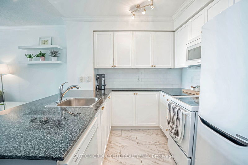  907 - 50 Lynn Williams St  Toronto, M6K 3R9 | Image 19