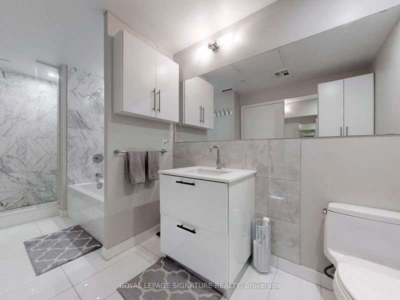  411 - 1815 Yonge St  Toronto, M4T 2A4 | Image 19