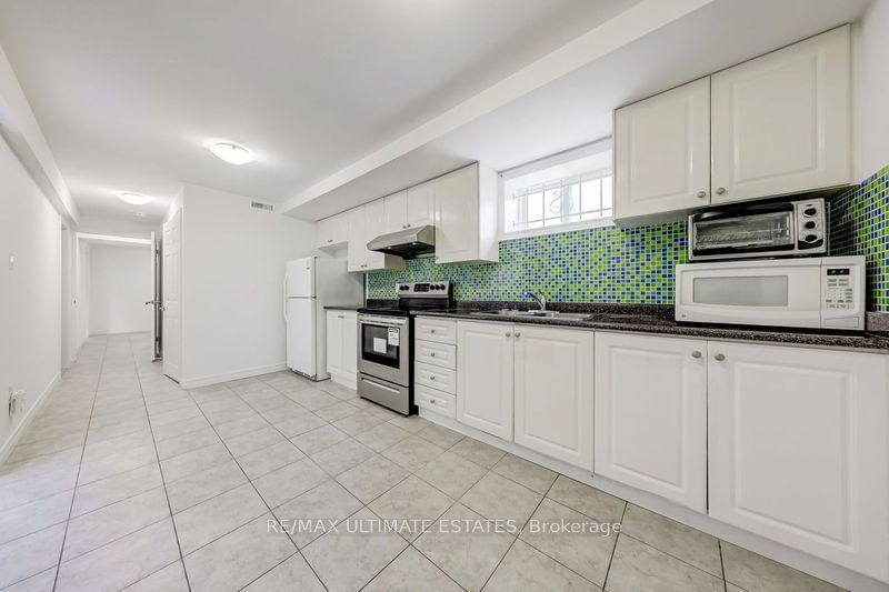 106 Pleasant Ave  Toronto, M2M 1M1 | Image 26