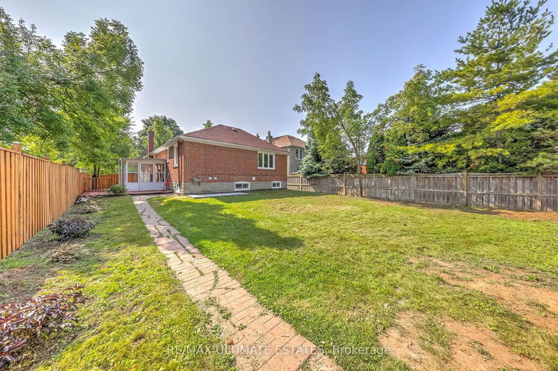 106 Pleasant Ave  Toronto, M2M 1M1 | Image 31