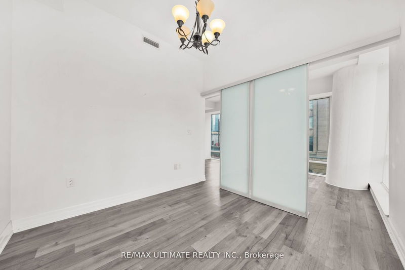  506 - 8 The Esplanade St  Toronto, M5E 0A6 | Image 17