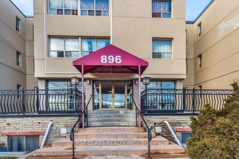 home for lease on 308-896 Eglinton Avenue E