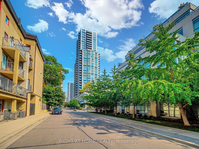  2604 - 500 Sherbourne St  Toronto, M4X 1L1 | Image 3