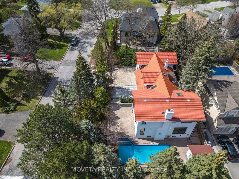 2 Addison Cres  Toronto, M3B 1K8 | Image 40