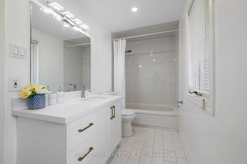 149 Sherwood Ave  Toronto, M4P 2A9 | Image 21