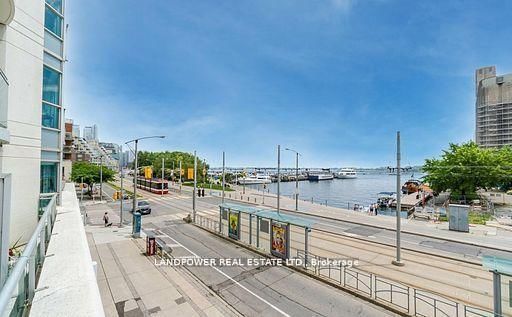  308 - 600 Queens Quay W Toronto, M5V 3M3 | Image 4