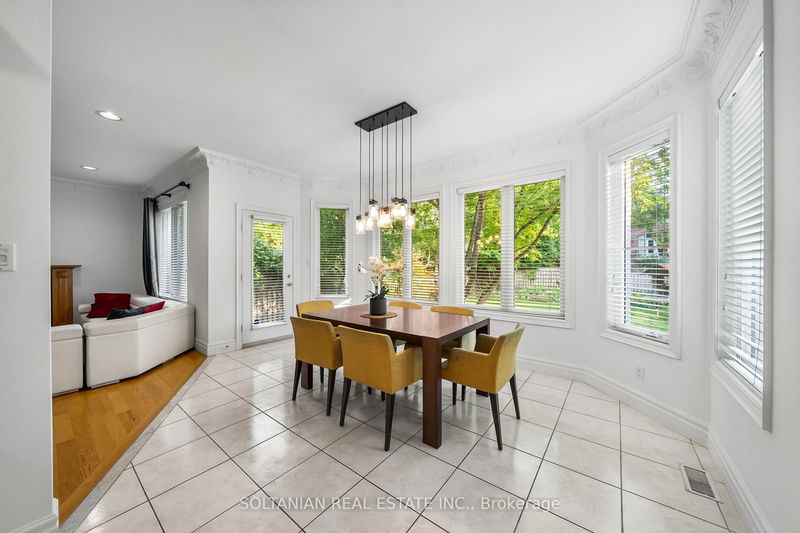 211 Byng Ave  Toronto, M2N 4L2 | Image 11