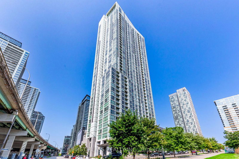  1206 - 75 Queens Wharf Rd  Toronto, M5V 0J8 | Image 1