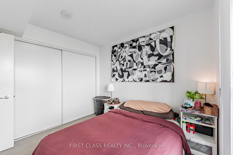  1206 - 75 Queens Wharf Rd  Toronto, M5V 0J8 | Image 12