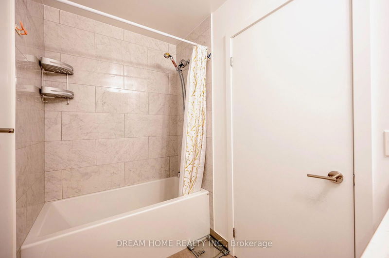  422 - 36 Forest Manor Rd  Toronto, M2J 0H2 | Image 23