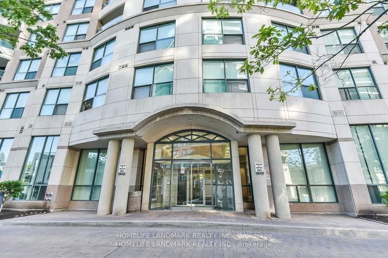 home for lease on 1005-7 Lorraine Drive
