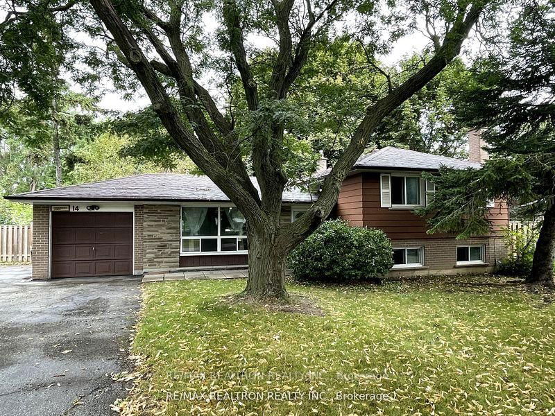home for lease on 14 Threadneedle Crescent