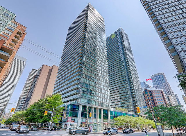 4001 - 38 Grenville Street