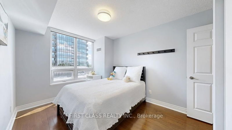  527 - 25 Greenview Ave  Toronto, M2M 0A5 | Image 18