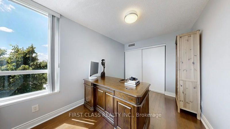  527 - 25 Greenview Ave  Toronto, M2M 0A5 | Image 21