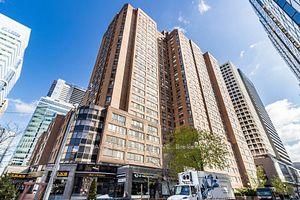 home for lease on 2710-633 Bay Street