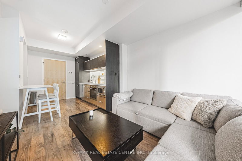  605 - 45 Charles St E Toronto, M4Y 1S2 | Image 11