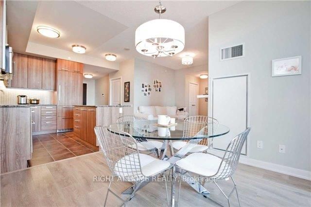 home for lease on 3701-5168 Yonge Street S