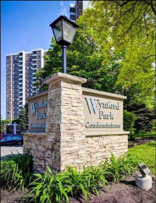 home for sale on 711-10 Edgecliff Gfwy