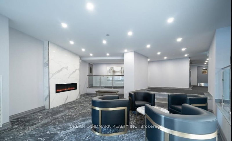 711 - 10 Edgecliff Gfwy, Toronto, M3C 3A3 | Image 3