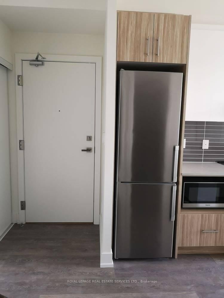 Room2