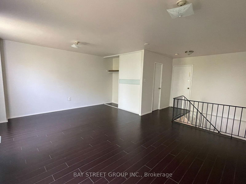 home for lease on 288-165 Cherokee Boulevard