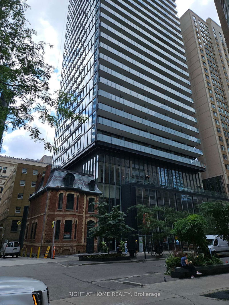 15 Grenville St #2603, Toronto, Ontario (MLS C9350577)