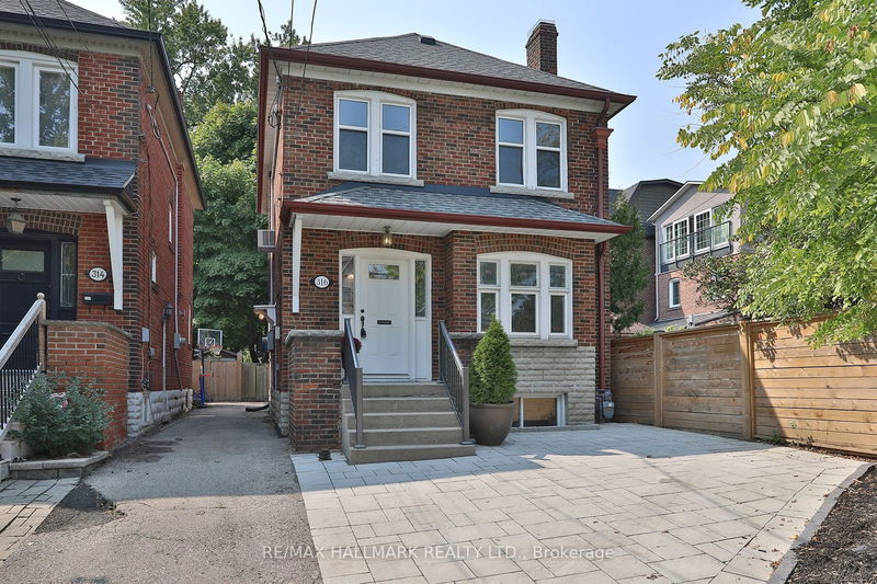 316 Jedburgh Rd  Toronto, M5M 3K8 | Image 1