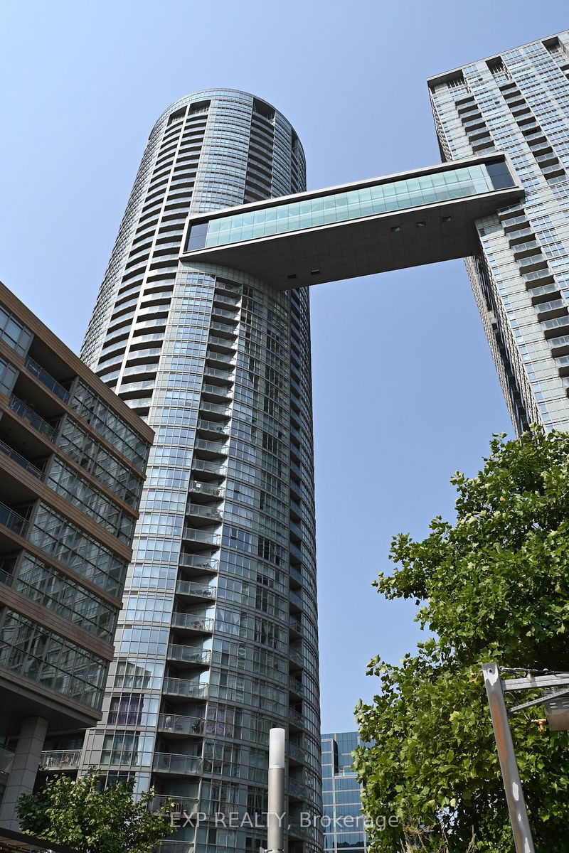home for lease on 3303-21 Iceboat Terrace