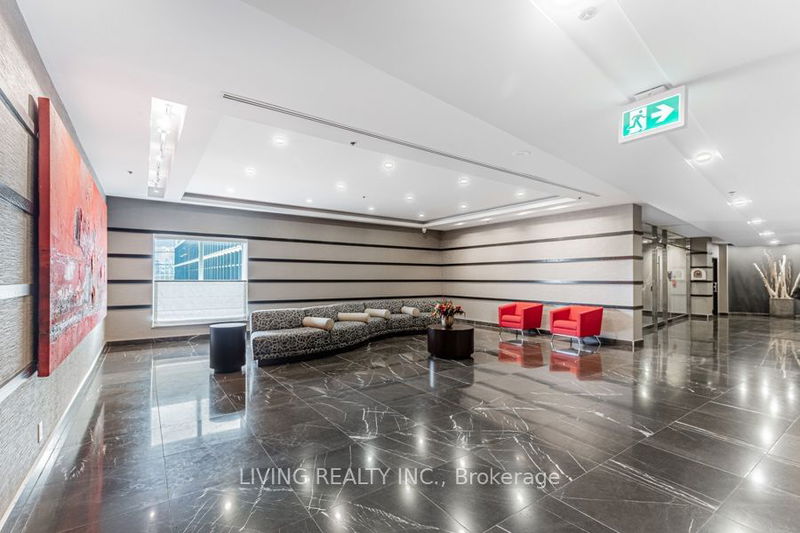  2315 - 8 Park Rd  Toronto, M4W 3S5 | Image 39