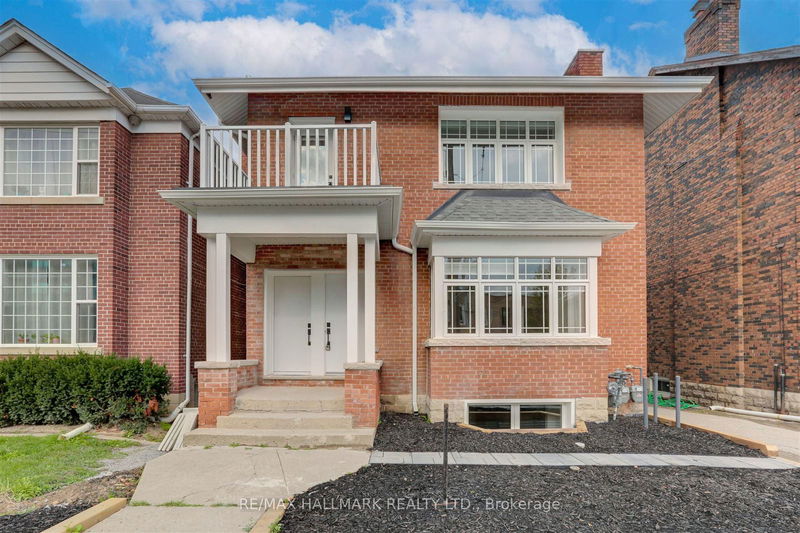 home for lease on BSMT 2-979 Avenue Road