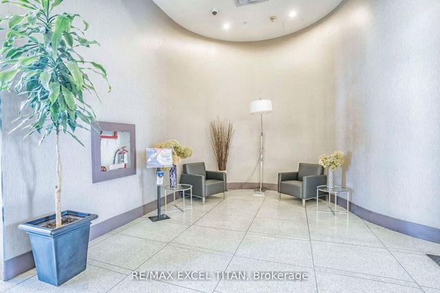 305 - 797 Don Mills Road