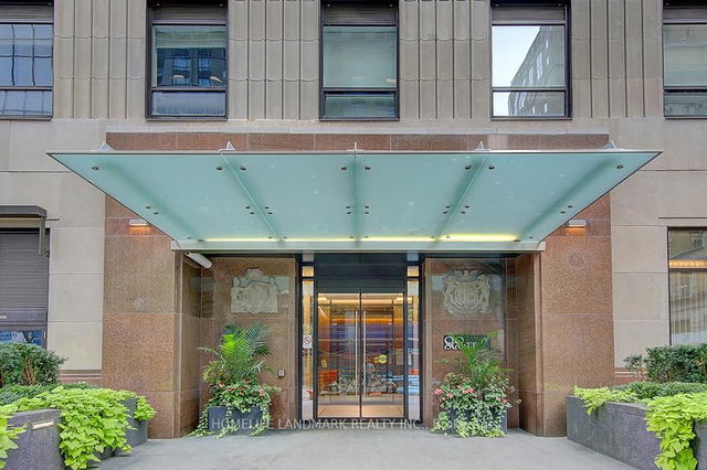708 - 88 Scott Street