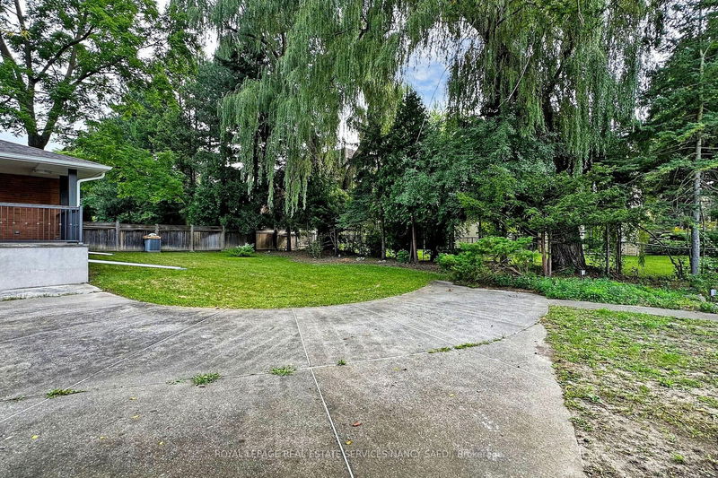 home for lease on 21 Sandfield Road